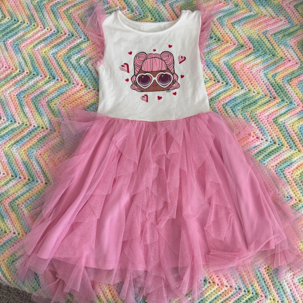 LOL Surprise dolls white pink tutu dress with heart sunglasses graphic Size 4-5